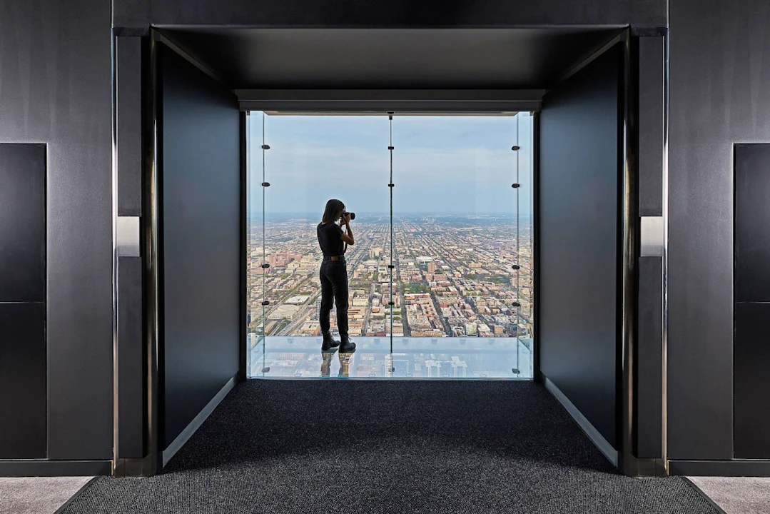 Skydeck Chicago and The Ledge Ticket Discount